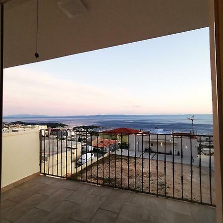 Charming Studio - Apartment Makarska Exterior photo